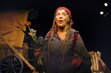 Çek ünlü aktör Luba Skorepova oynamak Sezar ve Drana