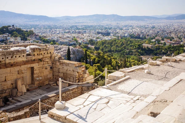 Акрополь Афин с видом на город. Всемирная высота ЮНЕСКО — стоковое фото