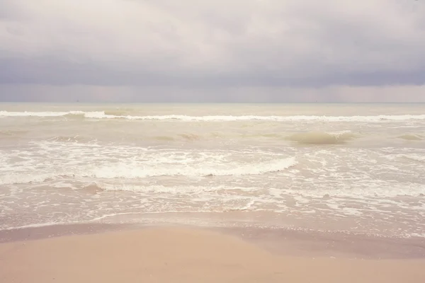 Sakin parlak deniz — Stok fotoğraf