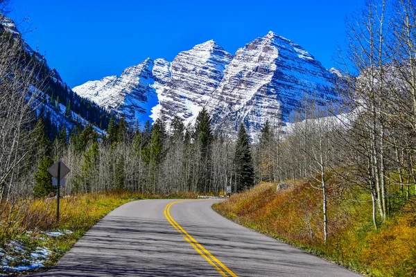 Maroon Bells Mountain Drive — Stockfoto