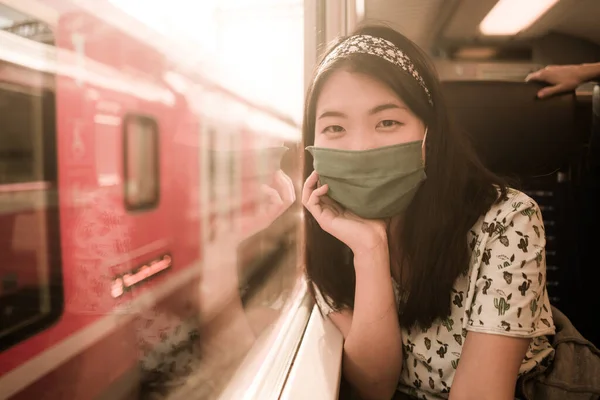 Train Travel Times Covid19 Young Happy Cute Asian Chinese Woman — Stock Photo, Image