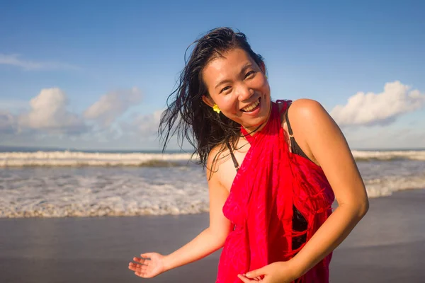 Estilo Vida Verão Retrato Jovem Feliz Atraente Mulher Japonesa Asiática — Fotografia de Stock