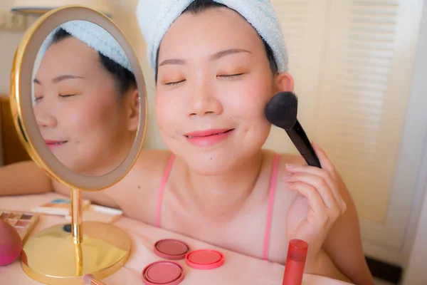Femme Asiatique Maquillage Portrait Style Vie Jeune Belle Heureuse Fille — Photo