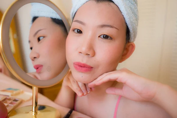 Mulher Asiática Maquiagem Retrato Estilo Vida Jovem Menina Chinesa Bonita — Fotografia de Stock