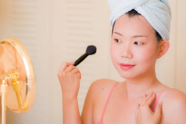 Young Beautiful Happy Asian Korean Woman Towel Head Wrap Applying — Stock Photo, Image