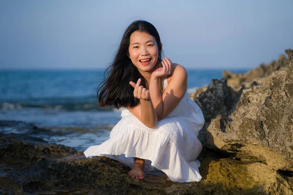 Young Happy Beautiful Asian Woman Sea Attractive Japanese Girl White — Fotografia de Stock