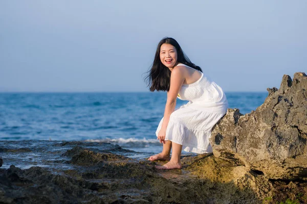 Young Happy Beautiful Asian Woman Sea Attractive Korean Girl White — Fotografia de Stock