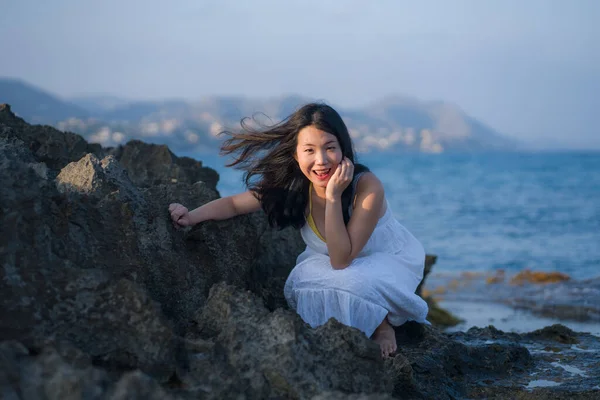 Young Happy Beautiful Asian Woman Sea Attractive Korean Girl White — Fotografia de Stock