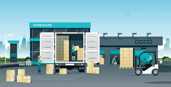 Travailleurs Chargeant Des Marchandises Sur Des Camions Dans Entrepôt — Image vectorielle