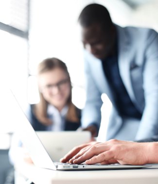 Grafikler ve yakın çekim 