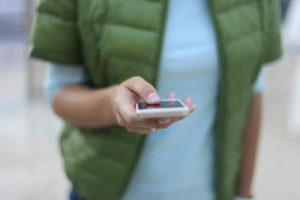 Close up of a woman using mobile smart phone — Stock Photo, Image