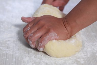 Yapımı ekmek hamur