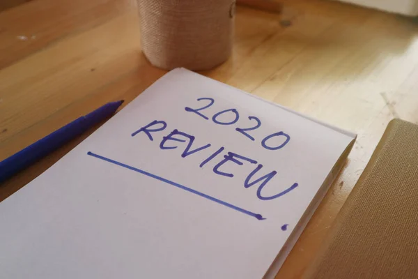 Przegląd 2020 Zeszłoroczny Przegląd Życiu Biznes Pisanie Przygotowywanie Uchwał Rok — Zdjęcie stockowe