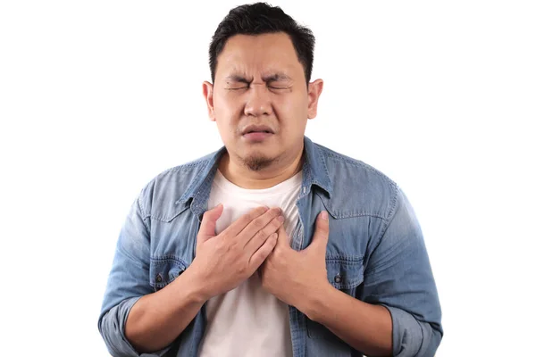 Ung Asiatisk Man Bär Lider Bröstsmärta Hjärtinfarkt Eller Astma Koncept — Stockfoto