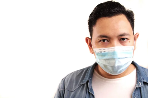 Homme Portant Masque Facial Protecteur Nwe Concept Normal Gros Plan — Photo