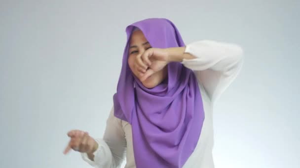 Mooie Aziatische Moslim Dame Dansen Vol Plezier Vrijetijdsbesteding Genieten Van — Stockvideo