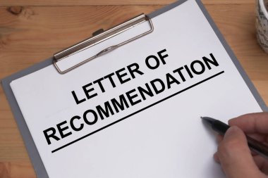Tavsiye mektubu, kağıda yazılı metin yazıları, hayat ve iş motivasyon kavramı