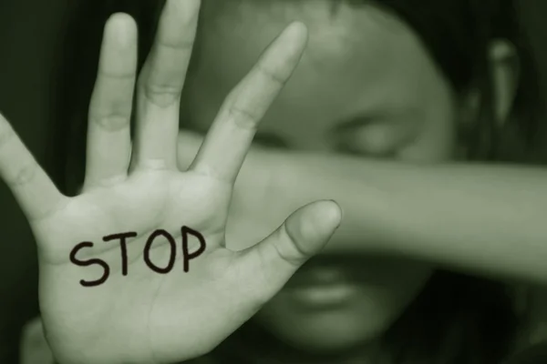 Little Girl Suffering Bullying — Stock Photo, Image