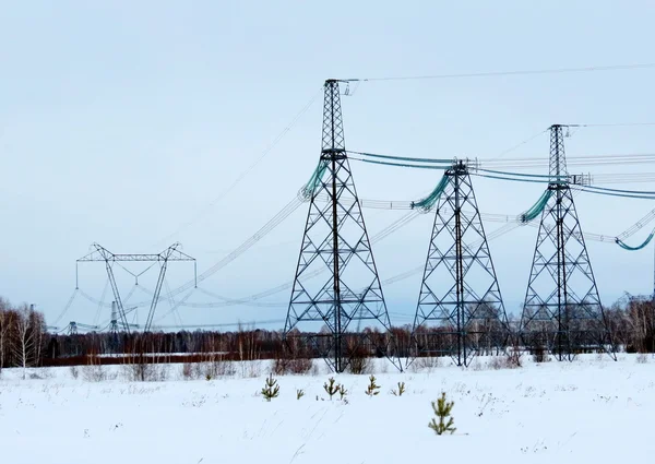 Elektrische onderstations in lifes van de persoon — Stockfoto