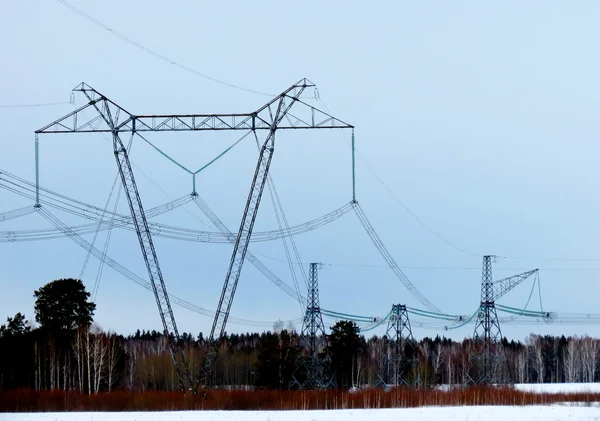 Sous-stations électriques dans la vie de la personne — Photo