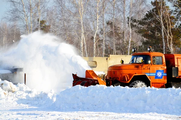 Schneeverwehungen im Winter — Stockfoto