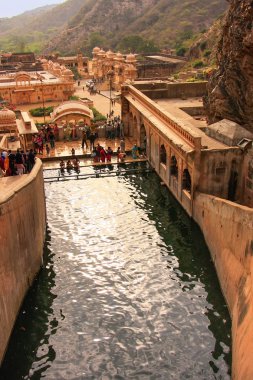 Galtaji tapınak yakınındaki Jaipur, Rajasthan, Hindistan.
