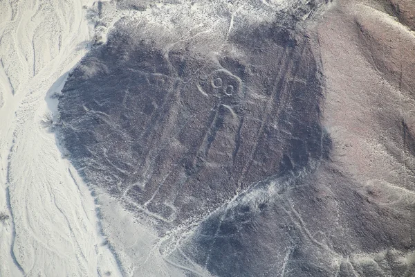 Vista aérea de las Líneas de Nazca - Geoglifo astronauta, Perú . —  Fotos de Stock