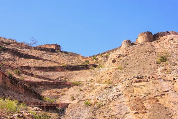 Winding road leading to Nahargarh Fort in Jaipur, Rajasthan, Ind — Stock Photo, Image
