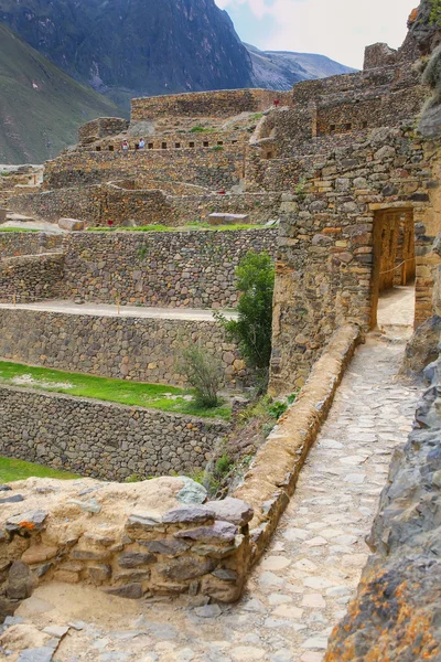 Крепость инков в Ольянтайтамбо, Перу — стоковое фото