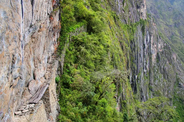 Le pont Inca près de Machu Picchu au Pérou — Photo