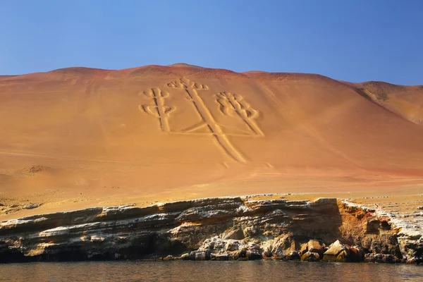 Candelabros de los Andes en Pisco Bay, Perú —  Fotos de Stock