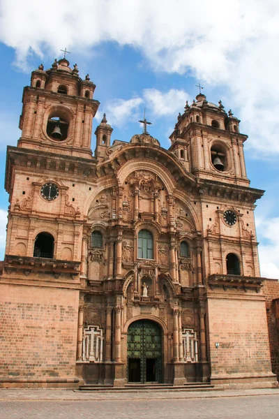 Iglesia de la Compañía de Jesús en Plaza de Armas en Cusco, Perú — Foto de Stock