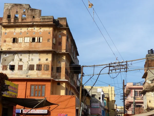 Typical electrical wiring in the streets of Jaipur, Rajasthan, I — Stock Photo, Image