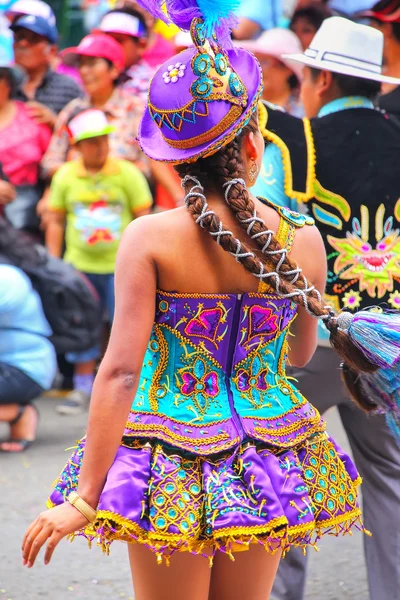 Lima, Peru-januari 31: Onbekende vrouw presteert tijdens Festiv — Stockfoto