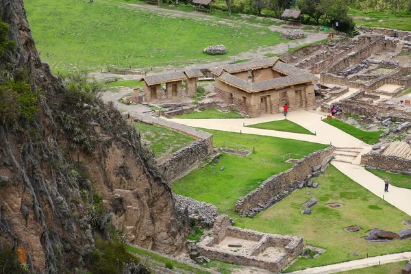 Inca Fortress in Ollantaytambo, Peru — Stockfoto