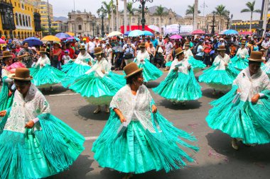 Lima, Peru-Ocak 31: Kimliği belirsiz kadın gerçekleştirmek Festiva sırasında