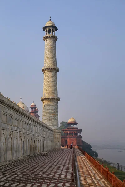 Vue Complexe Taj Mahal Face Rivière Yamuna Agra Uttar Pradesh — Photo
