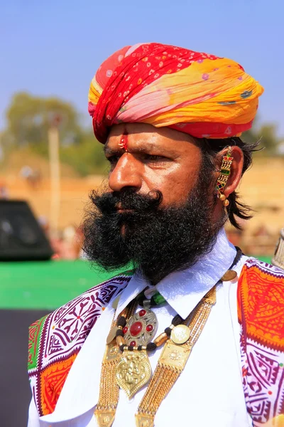Ritratto di uomo indiano che partecipa al concorso Mr Desert, Jai — Foto Stock