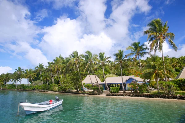 Resort tropical em Nananu-i-Ra ilha, Fiji — Fotografia de Stock