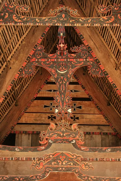 Traditional decoration of Batak house on Samosir island, Sumatra — Stock Photo, Image