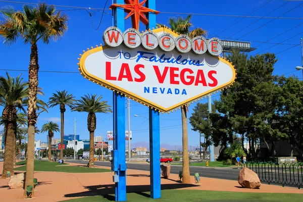 Bienvenido al fabuloso letrero de Las Vegas, Nevada — Foto de Stock