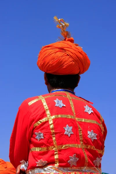 Indian man in traditional clothes taking part in Desert Festival — Stock Photo, Image