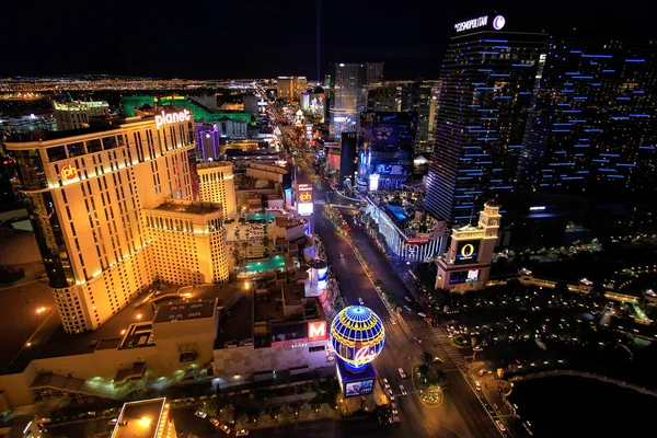 LAS VEGAS, USA - 18 MARZO: Veduta aerea della striscia di Las Vegas il 18 marzo 2013 a Las Vegas, USA. Las Vegas è una delle principali destinazioni turistiche del mondo . — Foto Stock