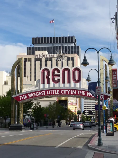 Famous "The Biggest Little City in the World" sign  over Virgini — Stock Photo, Image