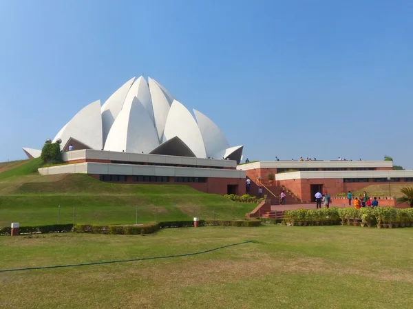 Lotus temple in New Delhi, India — Stock Photo, Image