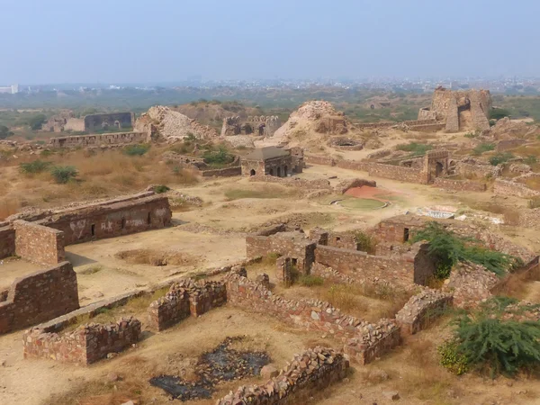 在德里，印度 Tughlaqabad 堡 — 图库照片