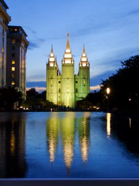 Tapınak, Church of İsa İsa of Latter-day Saints reflec