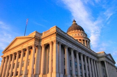 Sıcak akşam ışık, Salt Lake City Utah Eyaleti Meclis Binası