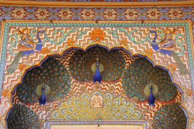 Tavus kuşu kapısı Pitam Niwas Chowk, Jaipur şehir Palac, yakın çekim
