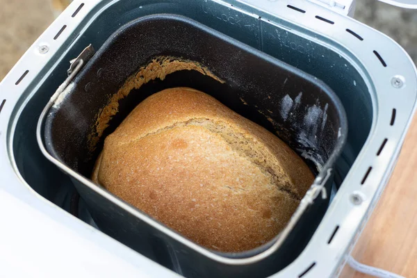 Baking White Bread Home Fragrant Fresh Bun Bread Machine — Stock Photo, Image